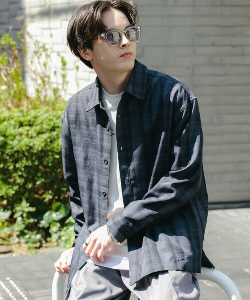 ＊＊SENSE OF PLACE by URBAN RESEARCH / センスオブプレイス バイ アーバンリサーチ シャツ・ブラウス | オンブレチェックルーズシャツ（NAVY）