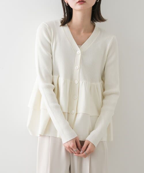 ＊＊SENSE OF PLACE by URBAN RESEARCH / センスオブプレイス バイ アーバンリサーチ カーディガン・ボレロ | Vネックペプラムカーディガン（IVORY）