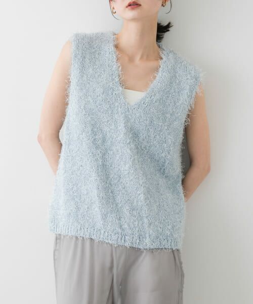 [未使用]unaca アナカ　極小スパンコール付きスプリングニット　サイズ38M 未使用]unaca アナカ 極小スパンコール付きスプリングニット