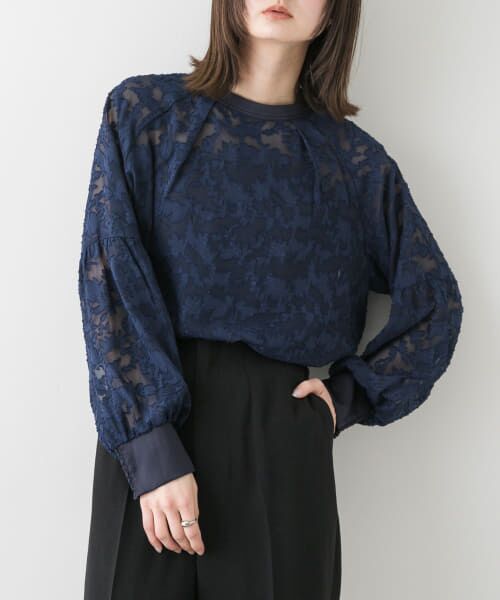 ＊＊SENSE OF PLACE by URBAN RESEARCH / センスオブプレイス バイ アーバンリサーチ シャツ・ブラウス | ボリュームスリーブジャガードブラウス（NAVY）