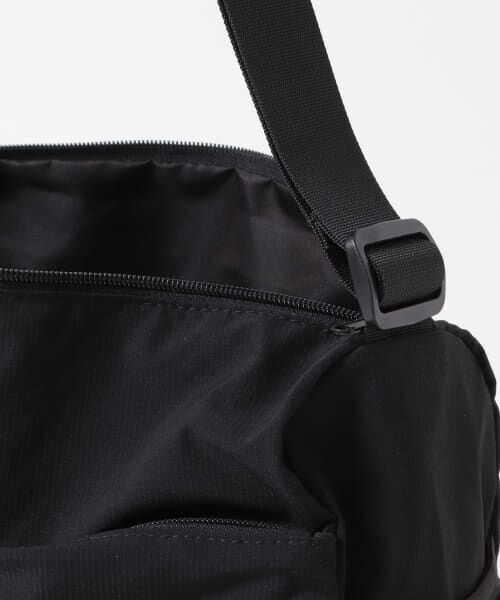 ブラックナイロンショルダーバッグ urbanature 美品 マルチナイロンショルダーバック AY0027 – YOLO（ヨロ