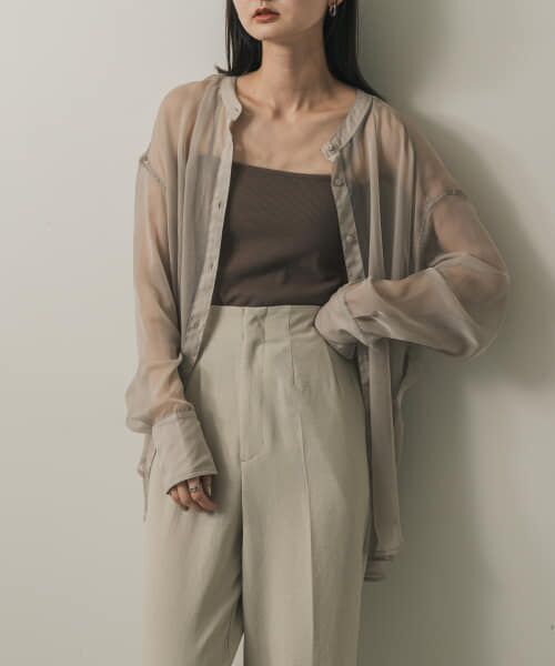 ＊＊SENSE OF PLACE by URBAN RESEARCH / センスオブプレイス バイ アーバンリサーチ シャツ・ブラウス | バンドカラーシャンブレーシアーシャツ（GREIGE）