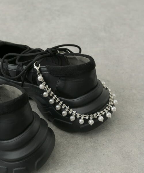 ＊＊SENSE OF PLACE by URBAN RESEARCH / センスオブプレイス バイ アーバンリサーチ チャーム | 『WEB/一部店舗限定』パールチェーンシューズチャーム（SILVER）