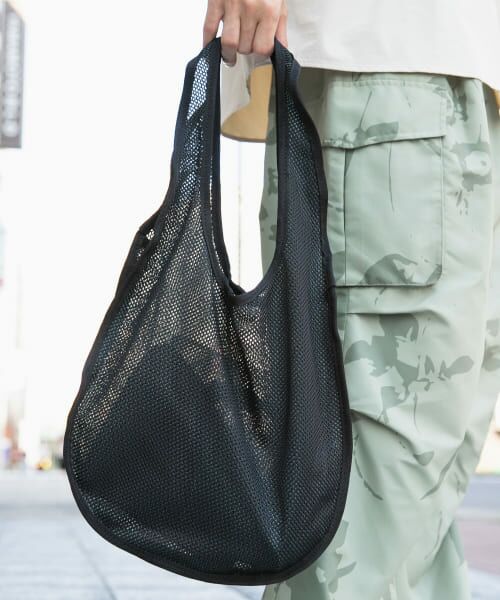 ＊＊SENSE OF PLACE by URBAN RESEARCH / センスオブプレイス バイ アーバンリサーチ トートバッグ | メッシュラウンドトートバッグ（BLACK）