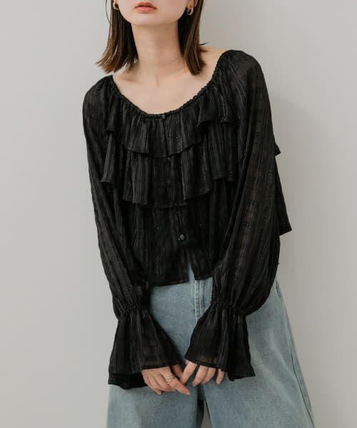 ＊＊SENSE OF PLACE by URBAN RESEARCH / センスオブプレイス バイ アーバンリサーチ シャツ・ブラウス | クロップドフリルブラウス（BLACK）