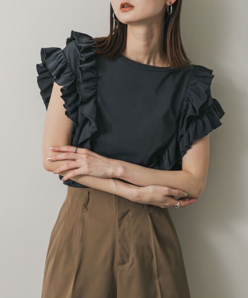 ＊＊SENSE OF PLACE by URBAN RESEARCH / センスオブプレイス バイ アーバンリサーチ Tシャツ | ギャザーフリルトップ（CHARCOAL）