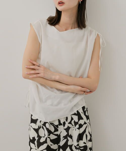 ＊＊SENSE OF PLACE by URBAN RESEARCH / センスオブプレイス バイ アーバンリサーチ シャツ・ブラウス | アシンメトリーシャーリングトップ（IVORY）