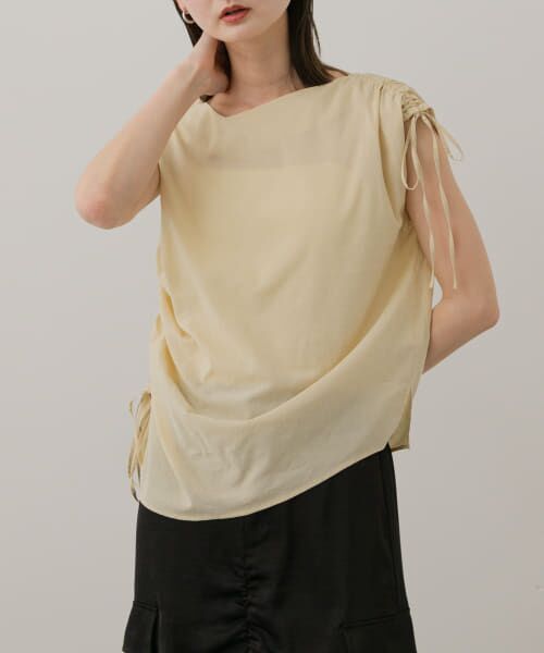 ＊＊SENSE OF PLACE by URBAN RESEARCH / センスオブプレイス バイ アーバンリサーチ シャツ・ブラウス | アシンメトリーシャーリングトップ（Y.BEG）