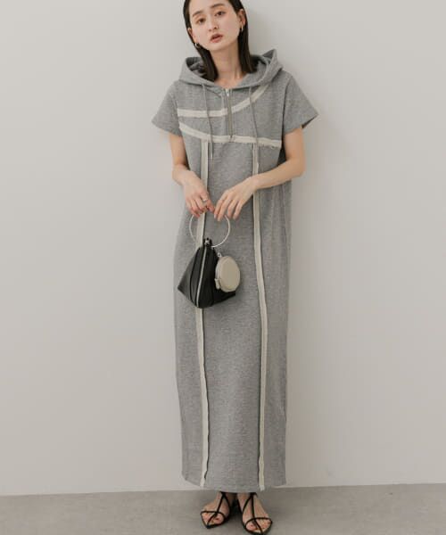 アーバンリサーチ　ワンピース　美品 セール】 フーディージップワンピース （ワンピース