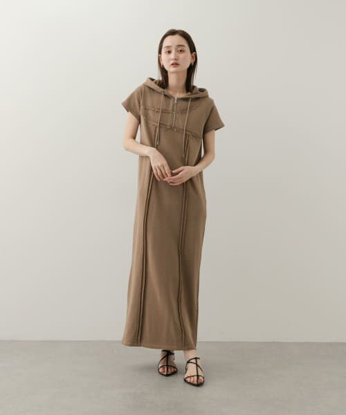 アーバンリサーチ　ワンピース　美品 セール】 フーディージップワンピース （ワンピース