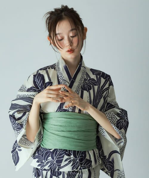 ◎特価◎洒落た変り織り綿紅梅浴衣/夏着物☆潔く品よく…オトナに着映える本浴衣… セール】 浴衣2点セットA(変織紅梅) （着物・浴衣・小物類