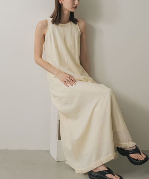 ＊＊SENSE OF PLACE by URBAN RESEARCH / センスオブプレイス バイ アーバンリサーチ ワンピース | アメスリフリンジワンピース（IVORY）