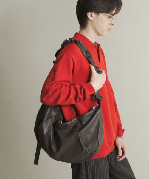 ＊＊SENSE OF PLACE by URBAN RESEARCH / センスオブプレイス バイ アーバンリサーチ ショルダーバッグ | コクーンショルダーバッグ（BROWN）