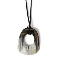 CATHS:BLACK PENDANT