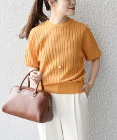 ■デザイン<br>体にフィットしすぎない女性らしいシルエットのプルオーバー。<br>ランダムリブ編みで、リブの縦筋ラインが少し透けた表情のある表面感が特徴のデザインです。<br><br>■素材<br>マニラ麻100％原料の和紙にストレッチポリエステルを撚糸した、毛羽がなくきれいな目面の素材です。<br>程よい透け感があり、軽さと清涼感、吸水速乾性を持った、夏に最適な素材感です。<br>和紙は自然に戻る原料、マニラ麻は２〜３年と短い期間で育成されることから、サスティナブル素材とも言えます。<br><br>■コーディネート<br>袖を肘上まで上げて、袖口をふんわりとさせたフォルムでの着用がおすすめです。<br>裾にリブが入っているので、パンツでもスカートでもすっきりとしたスタイルに仕上がります。<br>細身のテーパードパンツと合わせて、きれいめなスタイルも◎<br><br>シリーズもございます。<br>ペーパーポリロングスリーブミディカーディガン（品番：316-21-0975）<br><br>-------------------------------------												<br>生地の厚み：中間											<br>伸縮性：有 												<br>透け感：有												<br>光沢感：無												<br>水洗い：可											<br>-------------------------------------<br>【スタッフ着用コメント】<br>《スタッフ1》<br>身長:156cm/体型:細身/普段サイズ:36/着用サイズ:ONE SIZE<br>サイズ感：ソフトなフィット感。着丈はヒップにかかるくらい。<br>コメント：程よい透け感でした。さらっとしていて、これからのシーズンに活躍してくれる一品。<br>-------------------------------------<br>《スタッフ2》<br>身長:164cm/体型:細身/普段サイズ:38/着用サイズ:ONE SIZE<br>サイズ感：伸縮性がありますが体にフィットし過ぎず、リラックス感のあるサイズです。袖丈は伸ばしていただくと肘下あたりになっています。<br>コメント：さらりとした肌触りで軽やかな着心地でした。オフホワイトは同系色のインナーの着用がお勧めです。<br>-------------------------------------<br><br><br>※末永く愛用頂く為に、アテンションタグを必ずご確認の上、着用又はお取り扱い下さい。												<br>												<br>※屋外での撮影画像は、光の当たり具合で色味が異なって見える場合があります。商品の色味は、スタジオでの詳細画像をご参照ください。												<br><font color="RED">※画像の商品はサンプルです。 </font>												<br>実際の商品と仕様、加工、サイズが若干異なる場合がございます。</p>