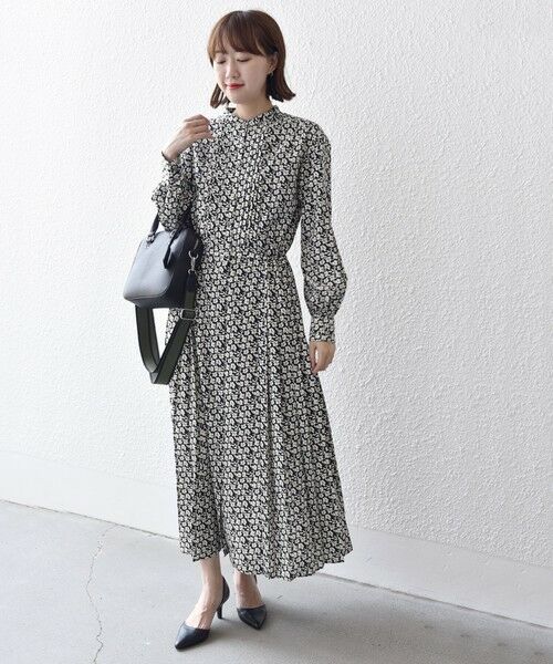 SHIPS / シップス ロング・マキシ丈ワンピース | 【WEB限定】〈手洗い可能〉ドット / 花柄 バンドカラー サイド プリーツ ワンピース | 詳細23