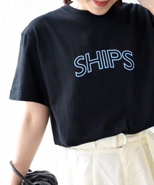 SHIPS for women / シップスウィメン Tシャツ | 《一部追加予約》* SHIPS ラウンド プリント ロゴ TEE◇（ブラック）
