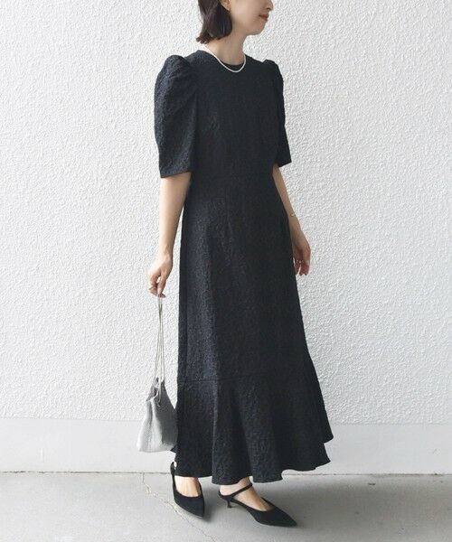 SHIPS for women / シップスウィメン ロング・マキシ丈ワンピース | little black:〈手洗い可能〉ギャザー スリーブ ジャカード ロング ワンピース | 詳細7