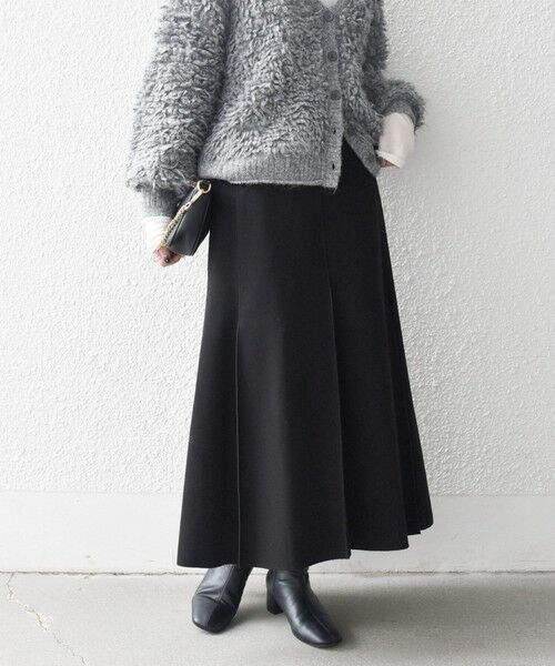SHIPS for women/シップスウィメン SHIPS any: エア ニードル タック ミディ スカート ブラック 36