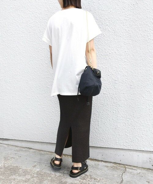 SHIPS / シップス Tシャツ | 【WEB限定】〈手洗い可能〉フラワー 箔 プリント ロゴ TEE | 詳細3