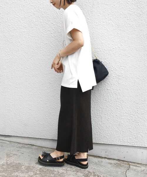 SHIPS / シップス Tシャツ | 【WEB限定】〈手洗い可能〉フラワー 箔 プリント ロゴ TEE | 詳細4