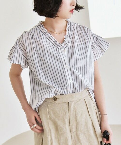 SHIPS / シップス シャツ・ブラウス | quaranciel:〈手洗い可能〉コットン フリルネック フレアスリーブ ブラウス | 詳細29