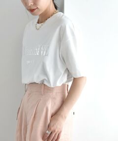 quaranciel:〈洗濯機可能〉クルーネック コットン ロゴ プリント TEE