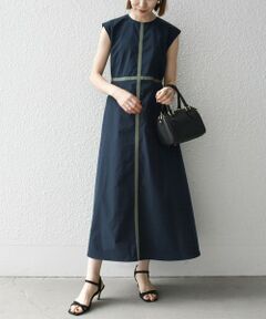 <b>【24FW】</b><br><br><b>〈デザインポイント〉</b><br>ストライプのテープがトラッドな印象のワンピース。<br>二の腕をすっきりと見せてくれるフレンチスリーブとフレアシルエットが女性らしいアイテムです。<br>上品な印象のアイテムなので、通勤スタイルにも◎<br><br><b>〈生地・素材のポイント〉</b><br>・家庭洗濯可能（洗濯機OK）<br>SHIPS anyで人気のコットンライクのポリエステルタイプライターを使用。<br>透けにくく、程よい張り感が特徴のアイテム。<br>しわになりにくく、イージーケアなのも嬉しいポイント。<br><br><b>〈コーディネート・その他〉</b><br>一枚でも決まるアイテムですが、ジャケットなどをさらっと羽織ったオフィススタイルにもおすすめ。<br>スニーカーと合わせたカジュアルコーデにもぴったり。<br><br>-------------------------------------<br>生地の厚み：中間<br>伸縮性：無<br>透け感：無<br>光沢感：無<br>水洗い：可<br>-------------------------------------<br><br><br><br>※屋外での撮影画像は、光の当たり具合で色味が多少異なって見える場合があります。商品の色味は、スタジオでの詳細画像をご参照ください。<br>※末永く愛用頂く為に、アテンションタグ・洗濯ネームを必ずご確認の上、着用又はお取り扱い下さい。<br><br>※画像の商品はサンプルです。<br>実際の商品と仕様、加工、サイズが若干異なる場合がございます。