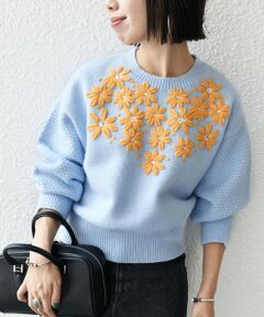 【WEB限定】〈手洗い可能〉フラワー 刺繍 デザイン ニット