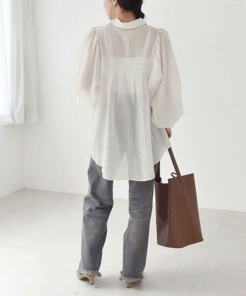 SHIPS / シップス シャツ・ブラウス | quaranciel:〈洗濯機可能〉シアー ボリュームスリーブ ヨーク ギャザー シャツ ブラウス | 詳細9