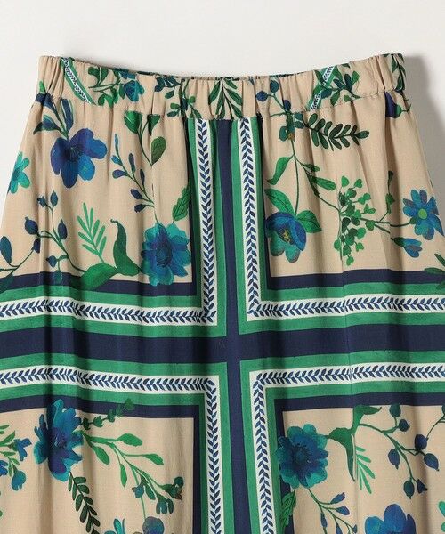 SHIPS / シップス ミニ・ひざ丈スカート | quaranciel: SPRINTEX フラワーパネル柄 スカーフ フレア スカート | 詳細15
