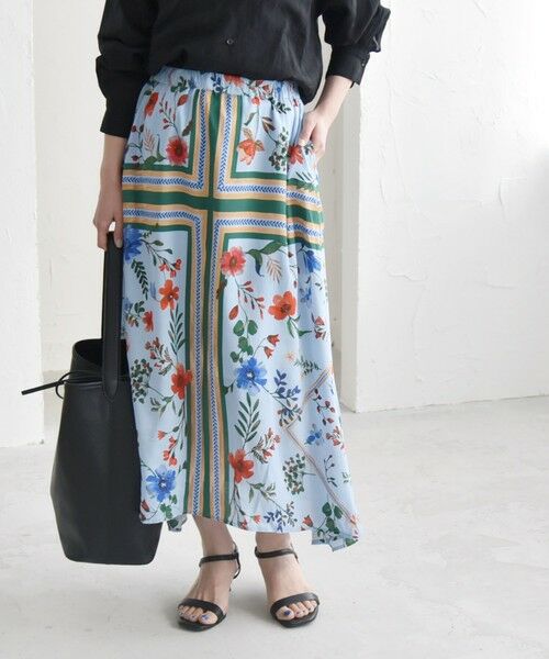 SHIPS / シップス ミニ・ひざ丈スカート | quaranciel: SPRINTEX フラワーパネル柄 スカーフ フレア スカート | 詳細24