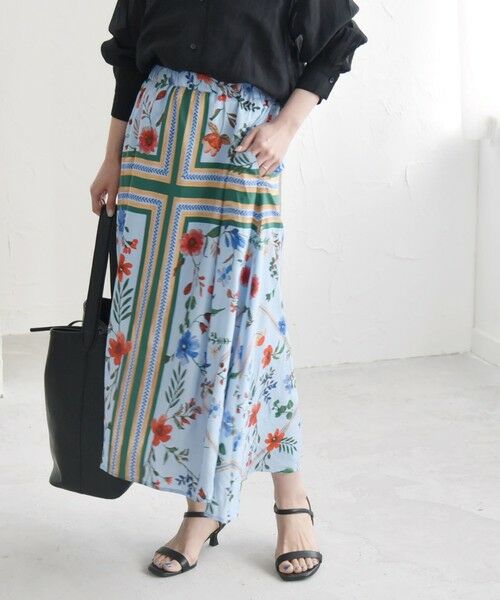 SHIPS / シップス ミニ・ひざ丈スカート | quaranciel: SPRINTEX フラワーパネル柄 スカーフ フレア スカート | 詳細25