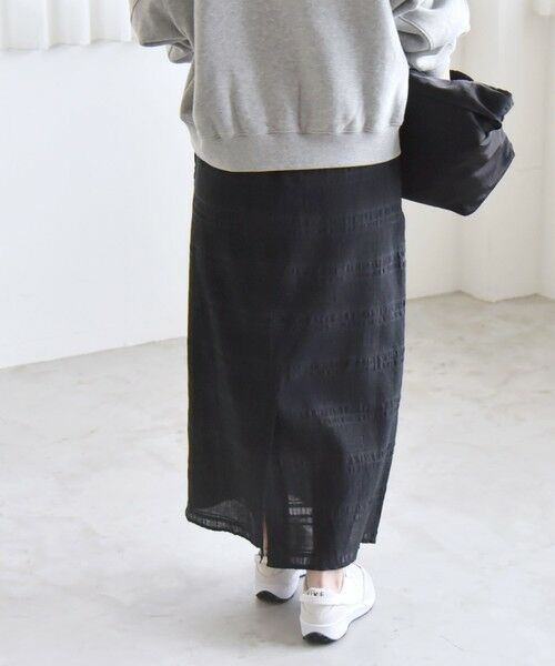 SHIPS / シップス ロング・マキシ丈スカート | quaranciel:〈洗濯機可能〉シャーリング ボーダー Iライン スカート | 詳細6