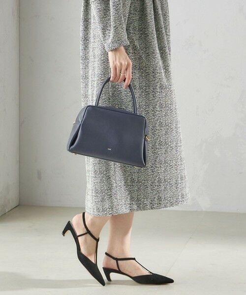 SHIPS / シップス ショルダーバッグ | TOV:PETAL M(ネイビー)