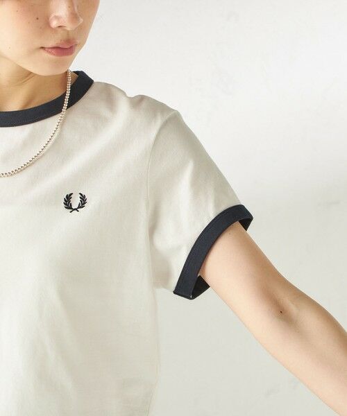 SHIPS / シップス Tシャツ | 《一部追加予約》FRED PERRY:G9163 CROPPED RINGER TEE | 詳細23