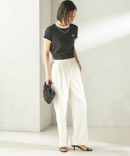 SHIPS / シップス Tシャツ | 《一部追加予約》FRED PERRY:G9163 CROPPED RINGER TEE | 詳細28