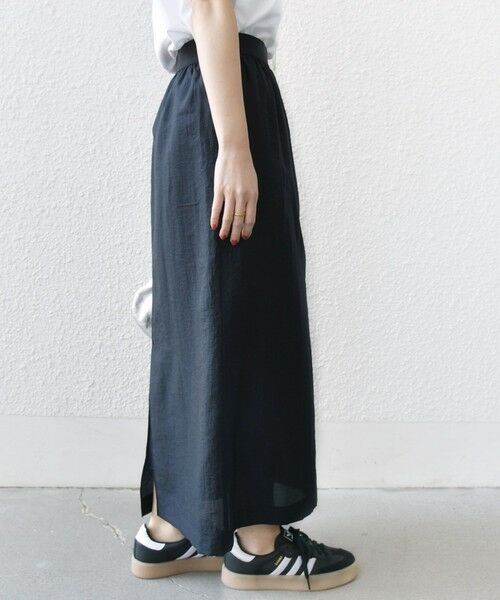 SHIPS / シップス ロング・マキシ丈スカート | 〈手洗い可能〉シアー シャイニー ウエスト ゴム ギャザー スカート | 詳細18