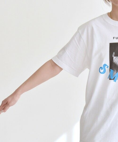 SHIPS / シップス Tシャツ | ANGE IN DISGUISE:〈手洗い可能〉コットン フォト & ロゴ TEE | 詳細27