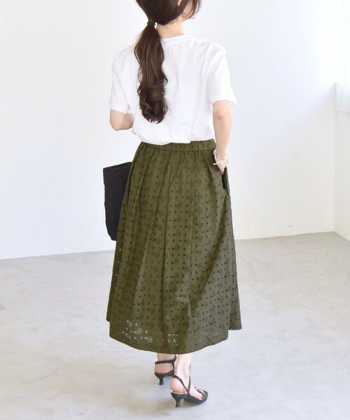 SHIPS / シップス ミニ・ひざ丈スカート | quaranciel:〈手洗い可能〉フラワー レース ランダム タック スカート | 詳細17