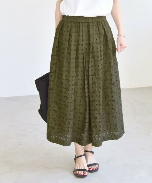 SHIPS / シップス ミニ・ひざ丈スカート | quaranciel:〈手洗い可能〉フラワー レース ランダム タック スカート | 詳細18