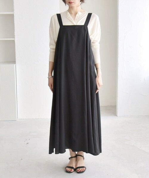 SHIPS / シップス ロング・マキシ丈ワンピース | quaranciel:〈手洗い可能〉バックオープン ギャザー フレア ジャンパー スカート | 詳細13