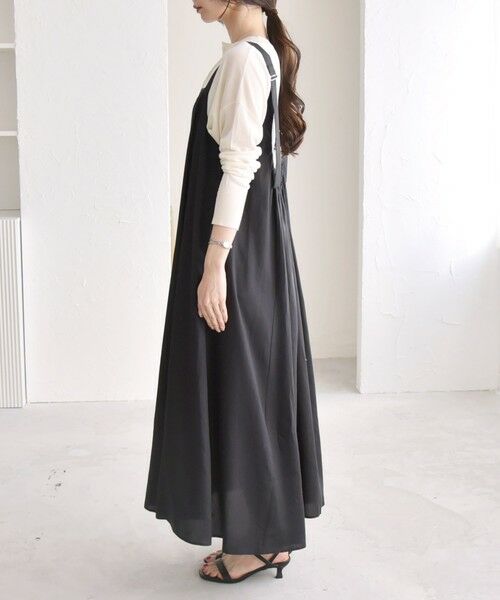 SHIPS / シップス ロング・マキシ丈ワンピース | quaranciel:〈手洗い可能〉バックオープン ギャザー フレア ジャンパー スカート | 詳細14