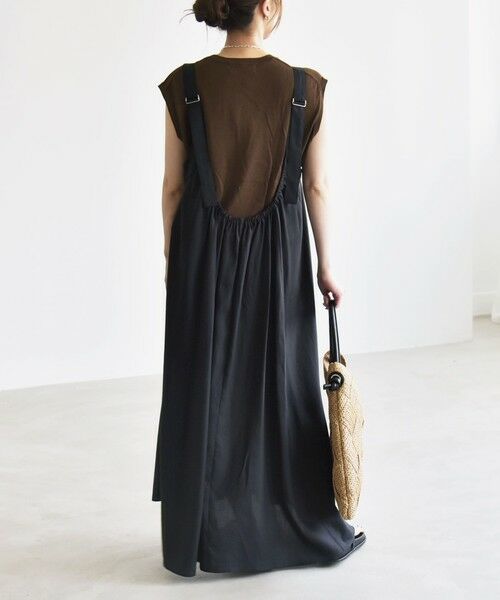 SHIPS / シップス ロング・マキシ丈ワンピース | quaranciel:〈手洗い可能〉バックオープン ギャザー フレア ジャンパー スカート | 詳細4