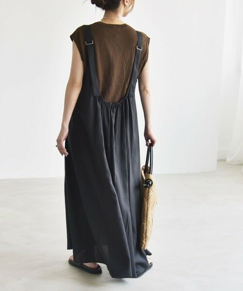 SHIPS / シップス ロング・マキシ丈ワンピース | quaranciel:〈手洗い可能〉バックオープン ギャザー フレア ジャンパー スカート | 詳細5