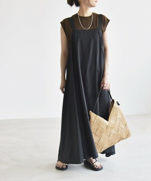 SHIPS / シップス ロング・マキシ丈ワンピース | quaranciel:〈手洗い可能〉バックオープン ギャザー フレア ジャンパー スカート | 詳細7