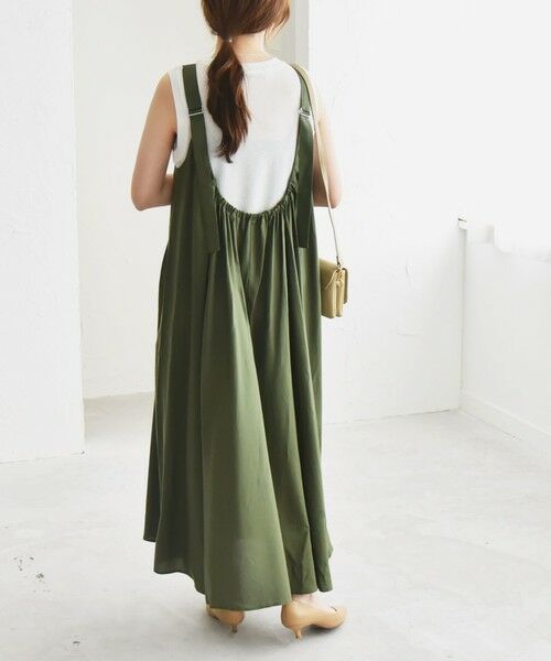 SHIPS / シップス ロング・マキシ丈ワンピース | quaranciel:〈手洗い可能〉バックオープン ギャザー フレア ジャンパー スカート | 詳細21