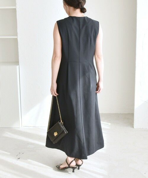 SHIPS / シップス ロング・マキシ丈ワンピース | quaranciel: Vカラー ロング ジレ ワンピース | 詳細20