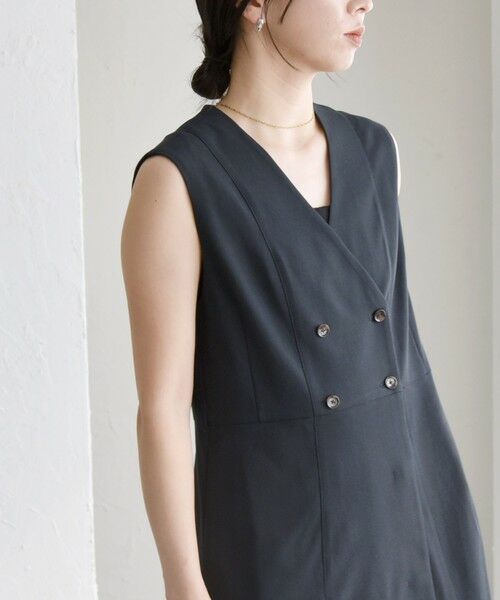 SHIPS / シップス ロング・マキシ丈ワンピース | quaranciel: Vカラー ロング ジレ ワンピース | 詳細22