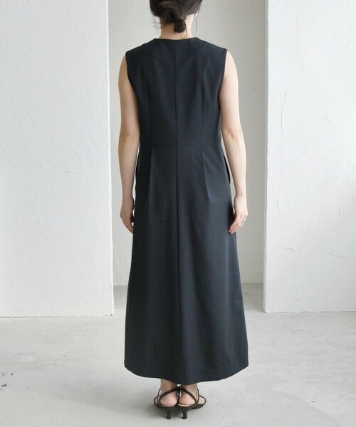 SHIPS / シップス ロング・マキシ丈ワンピース | quaranciel: Vカラー ロング ジレ ワンピース | 詳細26